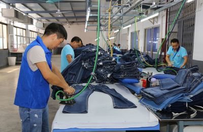 開平百企風采 | 紅日制衣 加快轉(zhuǎn)型升級 實現(xiàn)持續(xù)增長